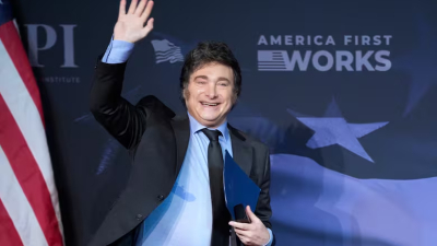 Milei llegó a Nueva York en medio de una gran expectativa por un posible salvataje financiero de EE.UU.