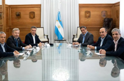 Los gobernadores estarían dispuestos a dialogar con Milei