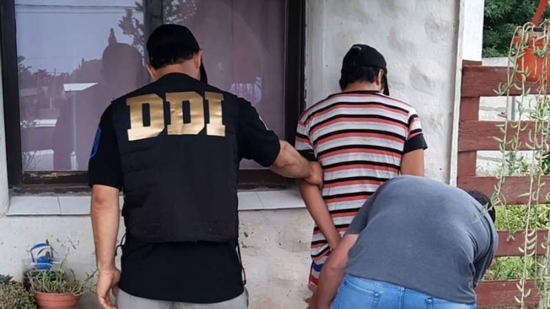 Fue liberado para que hiciera un curso y le fracturó el cráneo a un bebé