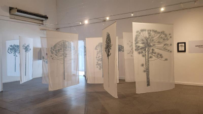 Se inauguró "Ensayos sobre el paisaje", con obras de tres artistas