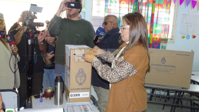 Magda Ayala instó a la ciudadanía a votar y apostar por un cambio de rumbo