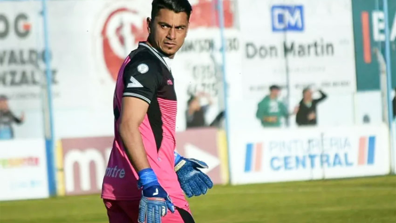 Brian Olivera venció al cáncer y hoy es campeón