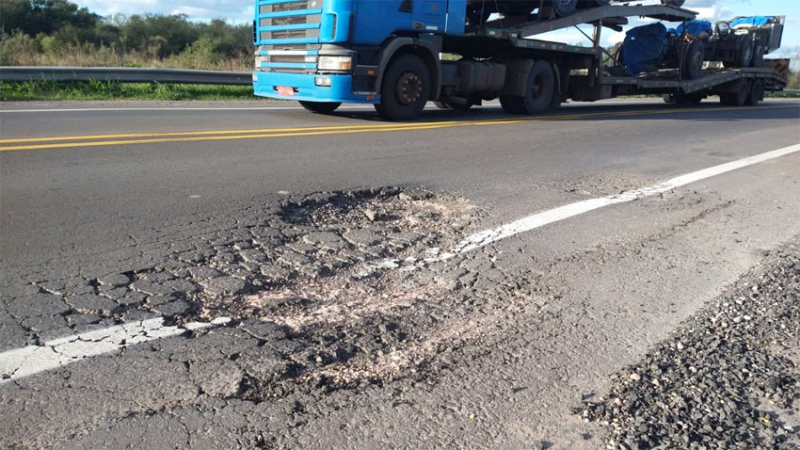 Concesionarios privados van a reparar tramos de rutas nacionales en el Chaco
