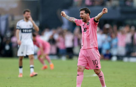 messi.jpg copy