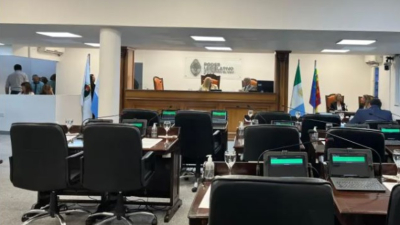 Bonos y reforma portuaria, trabados por la disputa política sobre la coparticipación