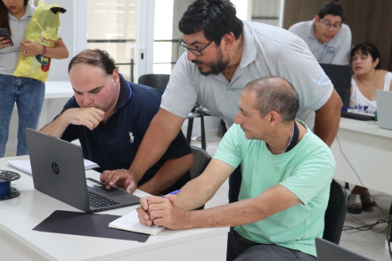 3 Capacitación en impresión 3D (5).jpeg
