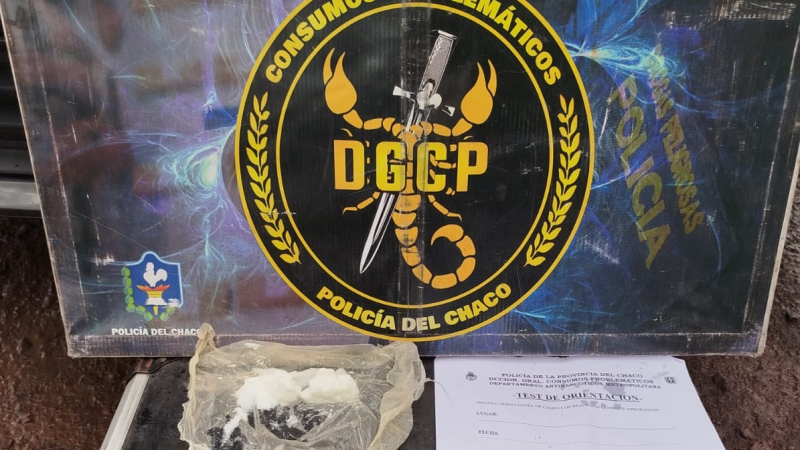 Operativo antinarcóticos: dos detenidos y secuestro de 51 gramos de cocaína