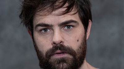 Peter Lanzani fue internado de urgencia
