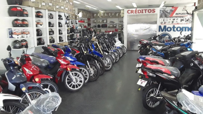 El refugio de las dos ruedas: la venta de motos acelera en el Chaco