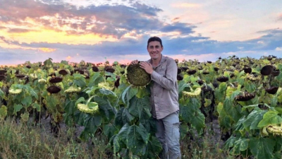Récord: cooperativa acopia 12.000 toneladas y celebra la campaña girasolera