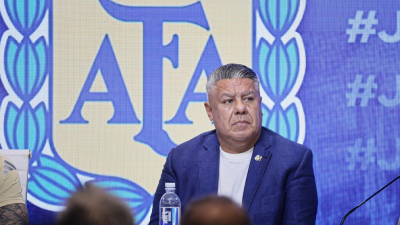 Nuevo revés para Chiqui Tapia: desestimaron un pedido para viajar al exterior