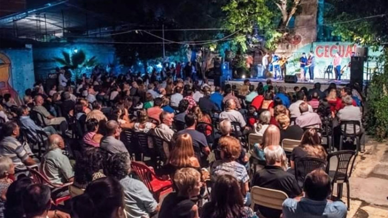 Noche chamamecera hoy en el patio del Cecual