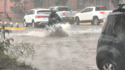 La lluvia y el viento sur trajeron alivio a otro día caluroso