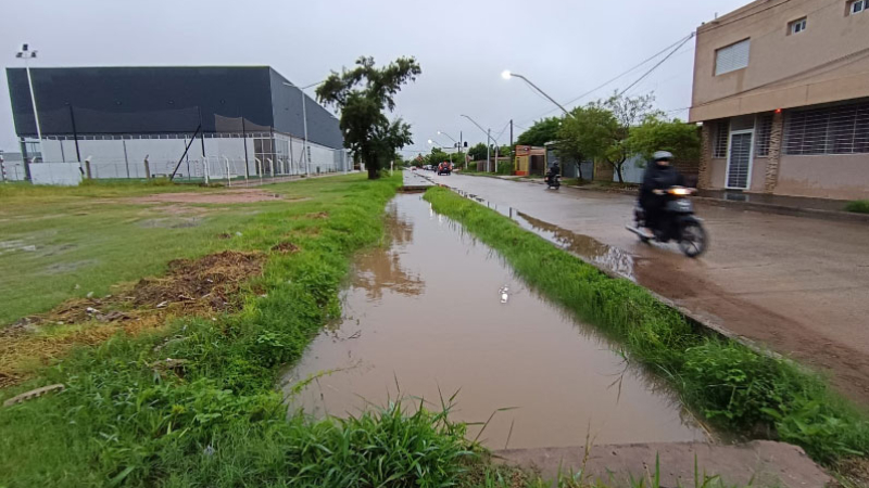 Sáenz Peña registró cerca de 100 milímetros de agua caída