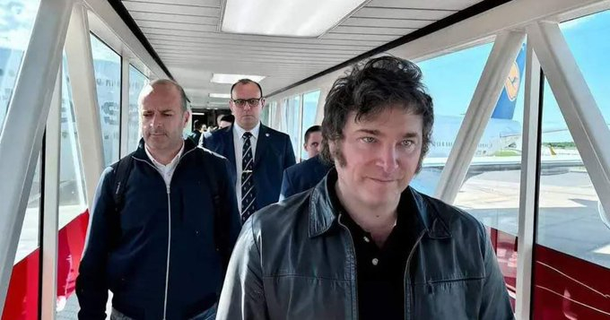 milei viajes.jpg