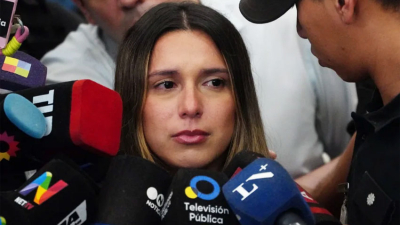 Agostina Páez regresó al país