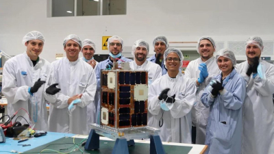 El microsatélite argentino ATENEA culminó con éxito su misión en el espacio profundo