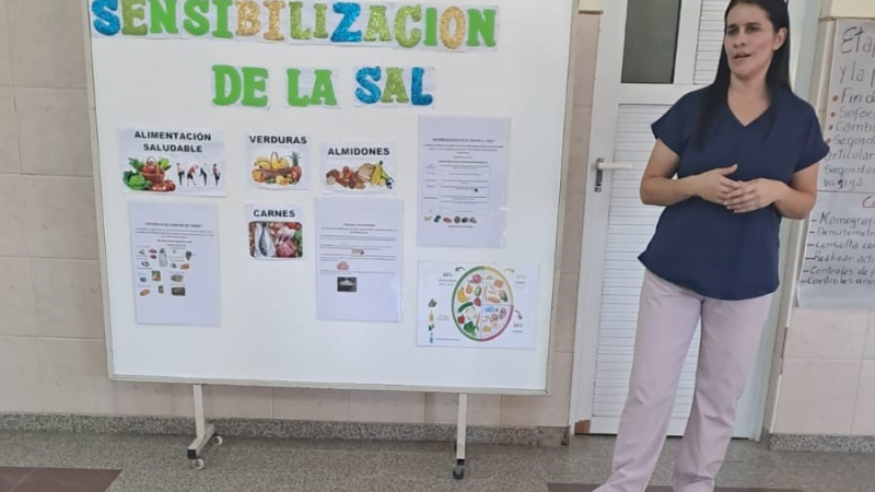 Instan a reducir el consumo de sal