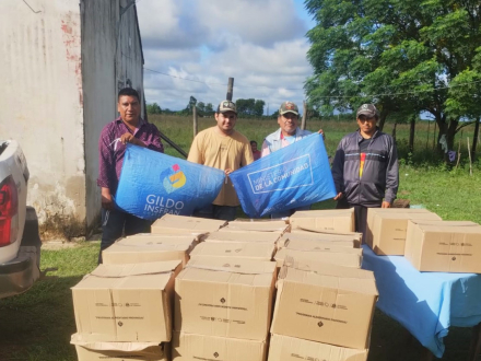 entrega de módulos alimentarios a familias aborígenes (2).jpg
