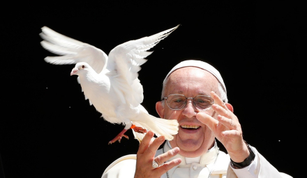 06 - francisco papa paz.jpg