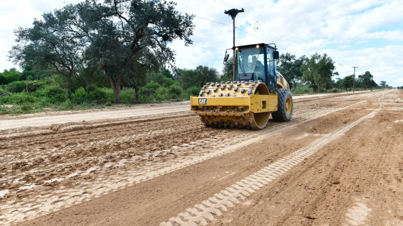 Obra de acceso principal a El Potrillo presenta un avance del 40%