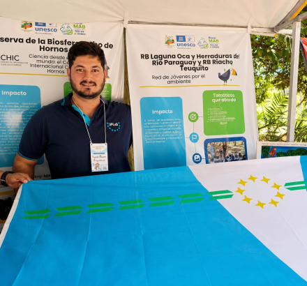 Graduado de la UPLaB participó de Foro Mundial (5)