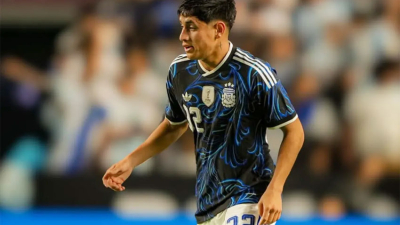 Tomás Aranda debutó en la selección y superó una marca de Maradona y Messi