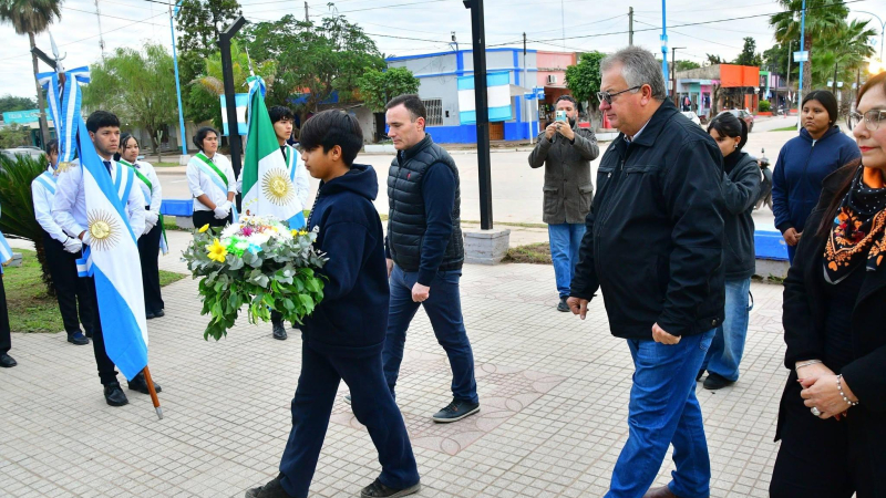 Homenaje al general Güemes en Castelli