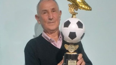 Villa Ángela: Andrés Quintana alcanzó los 1.000 goles a los 75 años