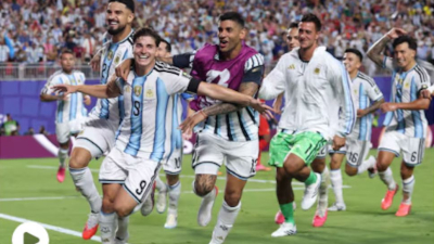 "Invencible" y "mucho Araña y mucho VAR": la reacción de los medios del mundo tras el pasaje de Argentina a semis del Mundial