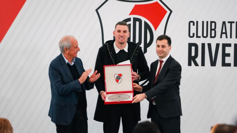Armani dejó River y se despidió de los hinchas: "Cumplí el sueño de mi vida"