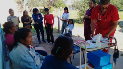 Acercaron servicios integrales de salud a la colonia San Carlos