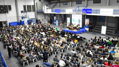 Encuentros docentes de educación digital en todos los niveles educativos