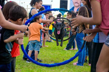 Familias del barrio Lisbel Rivira compartieron festejos por el Mes del Niño (6)