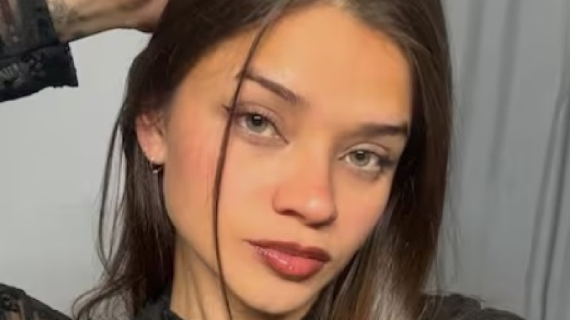 La querella denuncia que Victoria Cantero podría estar utilizando su celular en la comisaría