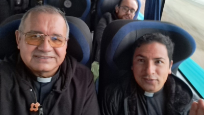 Sacerdote chaqueño brinda contención espiritual tras el sismo en Colombia
