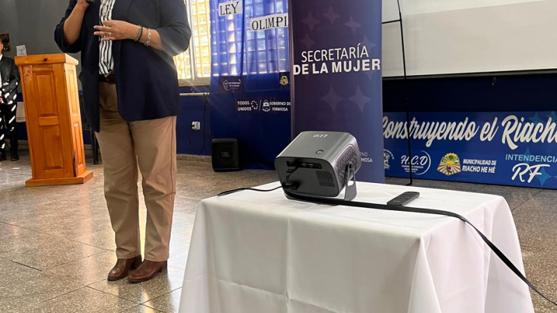 Fortalecen la formación en género y prevención de violencia digital