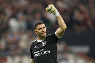 Dibu Martínez se va de Aston Villa y será nuevo refuerzo de Chelsea