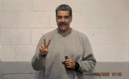Maduro reapareció desde la cárcel con fotos y un mensaje de "amor y esperanza"
