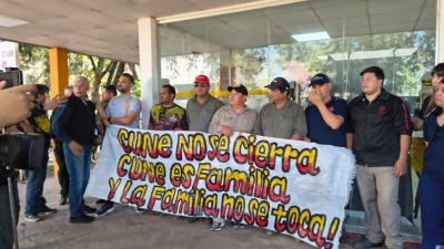Trabajadores del CUNE reclaman diálogo con las autoridades de la UNNE