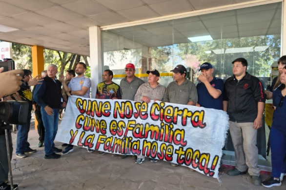 Trabajadores del CUNE reclaman diálogo con las autoridades de la UNNE