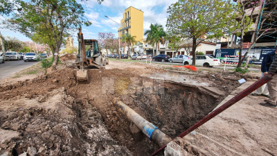 Sameep ejecuta hoy las tareas centrales de reparación del caño centenario en el centro de Resistencia