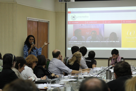 Presentación UM 2016 Lic. Karina Parras