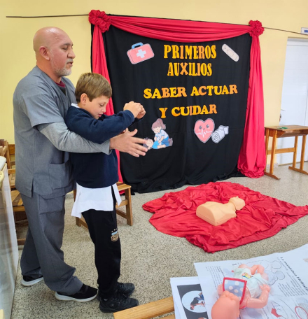 Taller-RCP-EPEP-127-colonia-El-Cruce-(4)