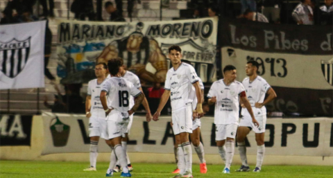 For Ever se quedó mucho y Defensores de Belgrano llegó al empate