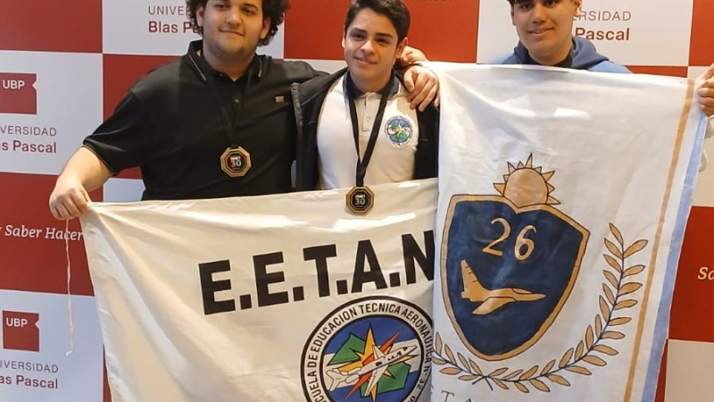 Un estudiante de Resistencia creó una incubadora automática y ganó una olimpiada nacional
