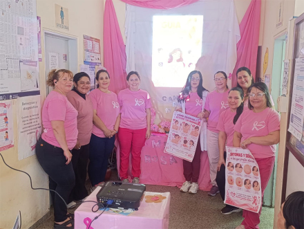 El-centro-de-salud-Itatí-cerró-el-Mes-Rosa-con-una-charla-abierta-a-la-comunidad-(3)