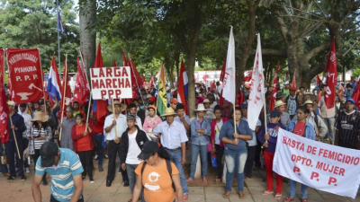 Paraguay: campesinos inician otra “larga marcha”