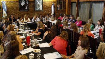 Las mujeres peronistas del país se organizaron contra el gobierno macrista