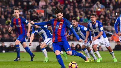 Messi, con dos goles, salvó al Barcelona sobre el final ante Leganés